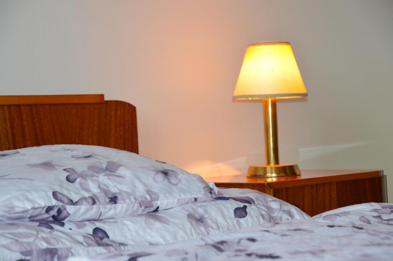 Hotel Kemences Vendeghaz Mikohaza Zewnętrze zdjęcie