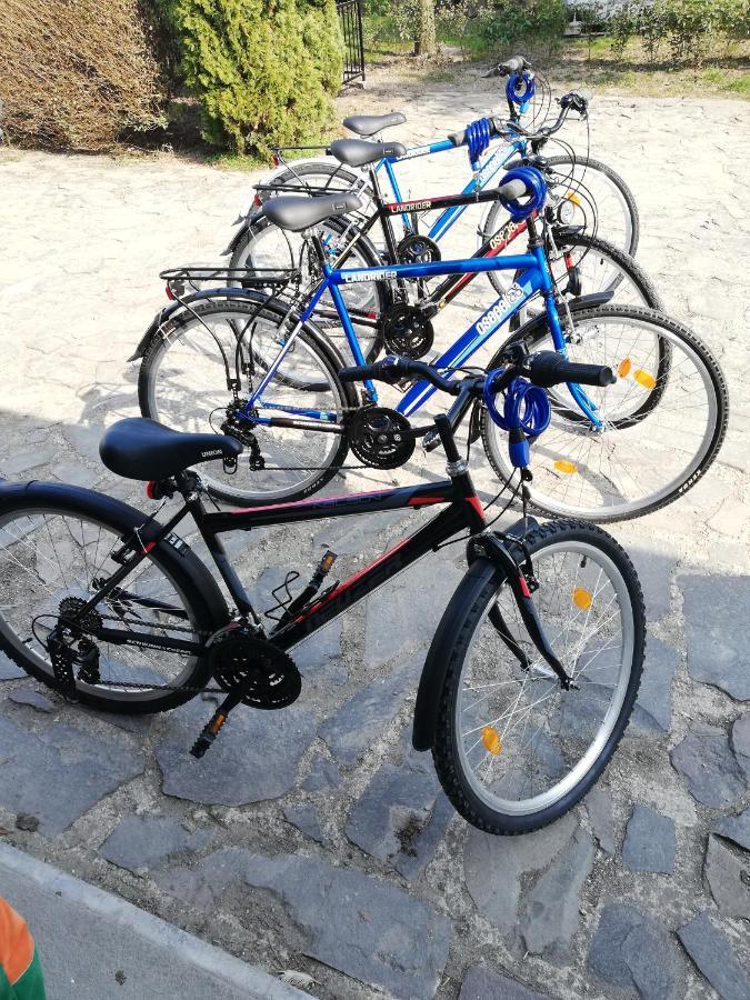 Hotel Kemences Vendeghaz Mikohaza Zewnętrze zdjęcie