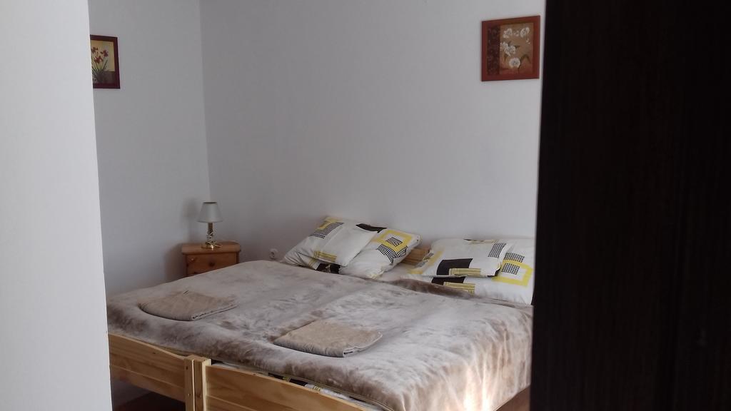 Hotel Kemences Vendeghaz Mikohaza Zewnętrze zdjęcie